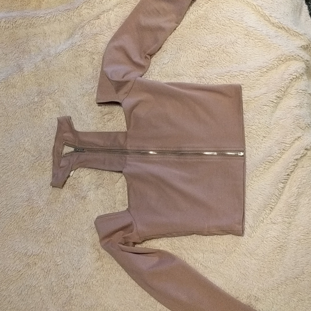 Crop top - Picture 2 of 3